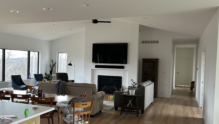 Kitchen to Living Room Photo